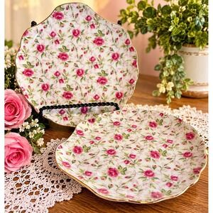 Lefton China Moss Rose 637 Scalloped Plates Set of 2 Pink Floral Gold Trim